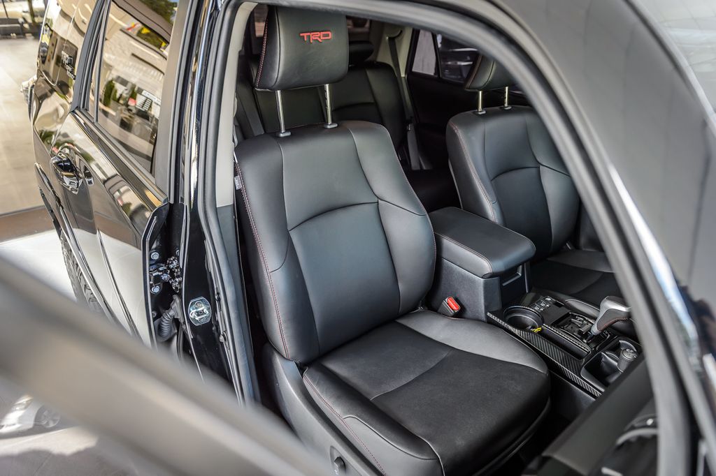 2022 Toyota 4Runner 4RUNNER TRD OFF ROAD PREMIUM 4WD BLACK ON BLACK LOTS OF UPGRADES - 23085591 - 46