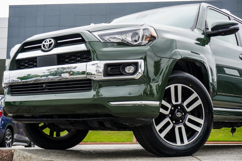 2022 Toyota 4Runner Limited 4WD photo 2