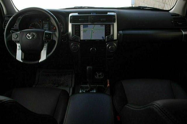 2022 Toyota 4Runner ONE OWNER AWD PREMIUM PLUS PKG, LEATHER, 3RD ROW SEAT, MOONROOF - 22962970 - 13