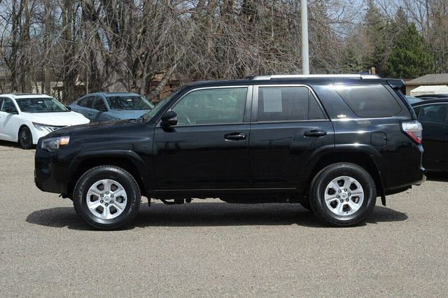 2022 Toyota 4Runner ONE OWNER AWD PREMIUM PLUS PKG, LEATHER, 3RD ROW SEAT, MOONROOF - 22962970 - 18