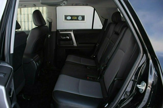 2022 Toyota 4Runner ONE OWNER AWD PREMIUM PLUS PKG, LEATHER, 3RD ROW SEAT, MOONROOF - 22962970 - 27