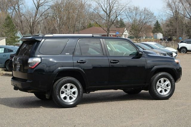 2022 Toyota 4Runner ONE OWNER AWD PREMIUM PLUS PKG, LEATHER, 3RD ROW SEAT, MOONROOF - 22962970 - 2