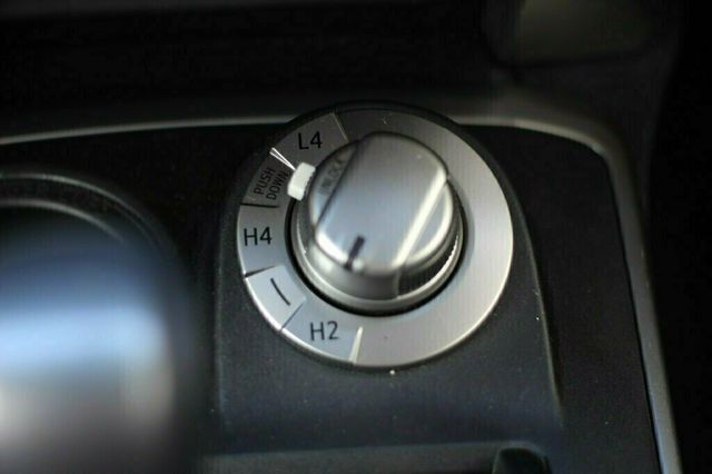 2022 Toyota 4Runner ONE OWNER AWD PREMIUM PLUS PKG, LEATHER, 3RD ROW SEAT, MOONROOF - 22962970 - 31