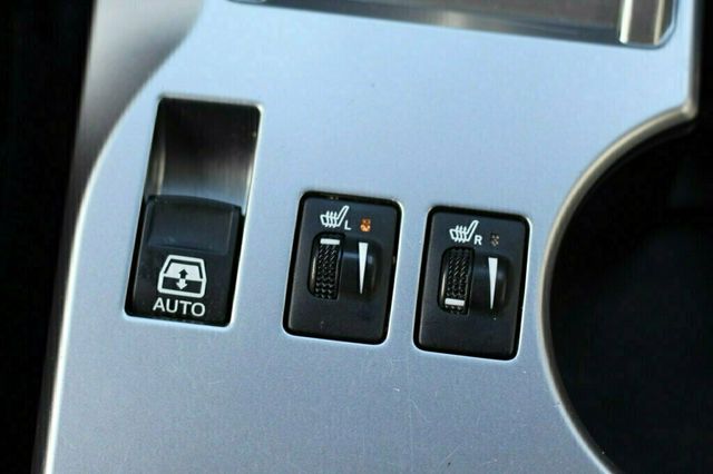 2022 Toyota 4Runner ONE OWNER AWD PREMIUM PLUS PKG, LEATHER, 3RD ROW SEAT, MOONROOF - 22962970 - 32