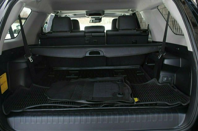 2022 Toyota 4Runner ONE OWNER AWD PREMIUM PLUS PKG, LEATHER, 3RD ROW SEAT, MOONROOF - 22962970 - 33