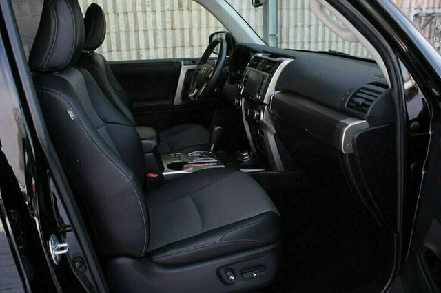 2022 Toyota 4Runner ONE OWNER AWD PREMIUM PLUS PKG, LEATHER, 3RD ROW SEAT, MOONROOF - 22962970 - 7