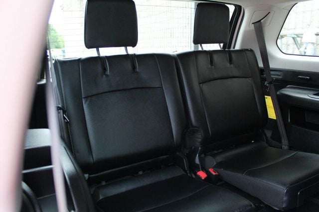 2022 Toyota 4Runner ONE OWNER SR5 PREMIUM W/ TRD BLACK WHEELS, & 3RD ROW SEATING - 23070865 - 11