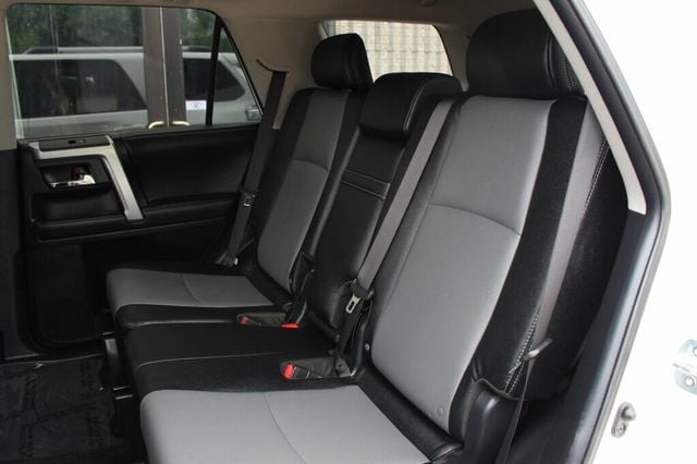 2022 Toyota 4Runner ONE OWNER SR5 PREMIUM W/ TRD BLACK WHEELS, & 3RD ROW SEATING - 23070865 - 27