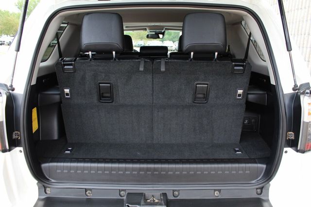 2022 Toyota 4Runner ONE OWNER SR5 PREMIUM W/ TRD BLACK WHEELS, & 3RD ROW SEATING - 23070865 - 34