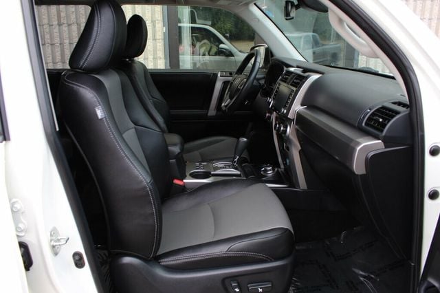 2022 Toyota 4Runner ONE OWNER SR5 PREMIUM W/ TRD BLACK WHEELS, & 3RD ROW SEATING - 23070865 - 6