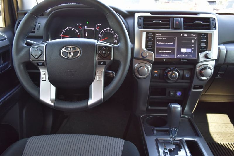 2022 Toyota 4Runner SR5 2WD photo 16