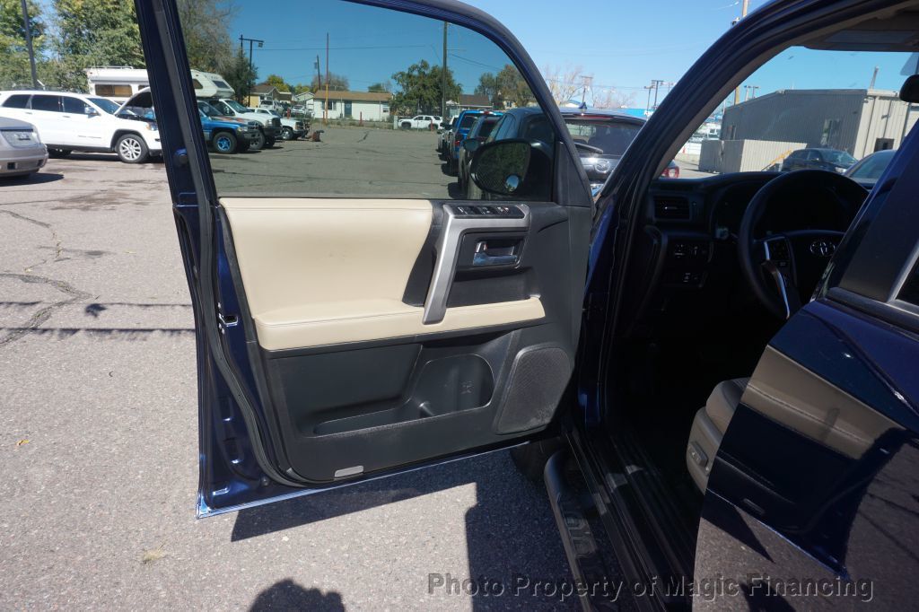 2022 Toyota 4Runner SR5 4WD - 22933350 - 5