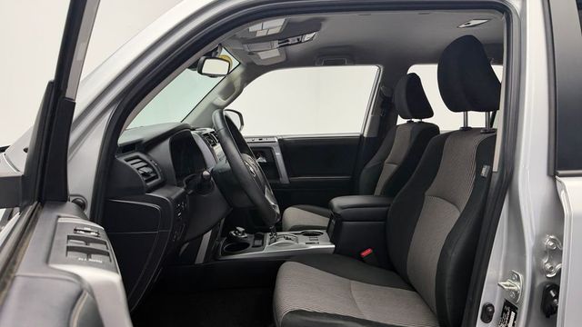 2022 Toyota 4Runner SR5 4WD - 23037067 - 9