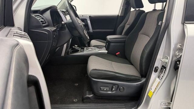 2022 Toyota 4Runner SR5 4WD - 23037067 - 10