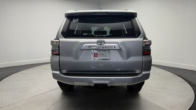 2022 Toyota 4Runner SR5 4WD - 23037067 - 34