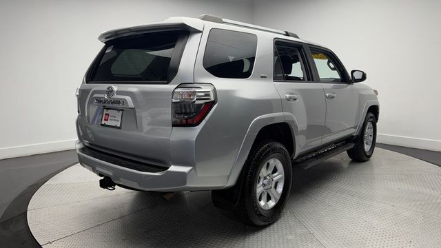 2022 Toyota 4Runner SR5 4WD - 23037067 - 38