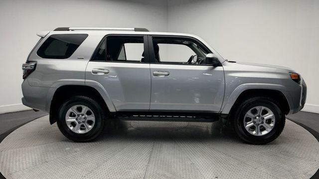 2022 Toyota 4Runner SR5 4WD - 23037067 - 39