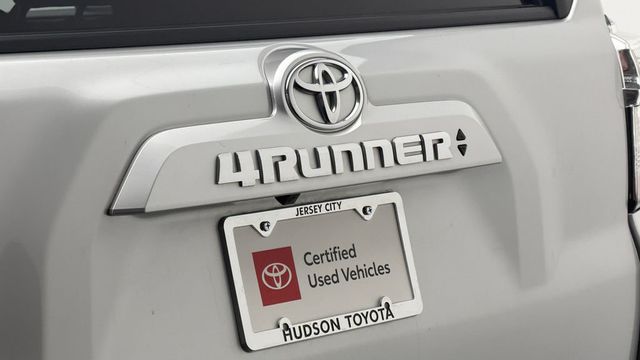 2022 Toyota 4Runner SR5 4WD - 23037067 - 7