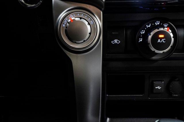 2022 Toyota 4Runner SR5 Premium 2WD - 22980855 - 25