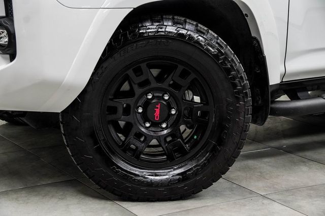 2022 Toyota 4Runner SR5 Premium 2WD - 22980855 - 2