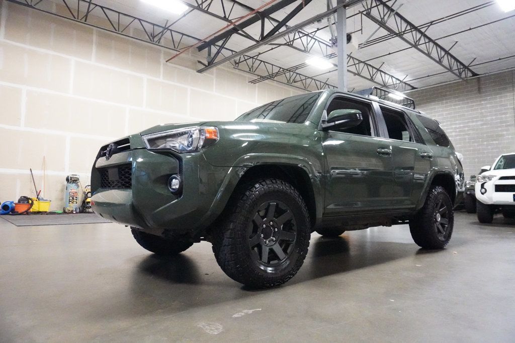2022 Toyota 4Runner Trail Special Edition 4WD photo 2