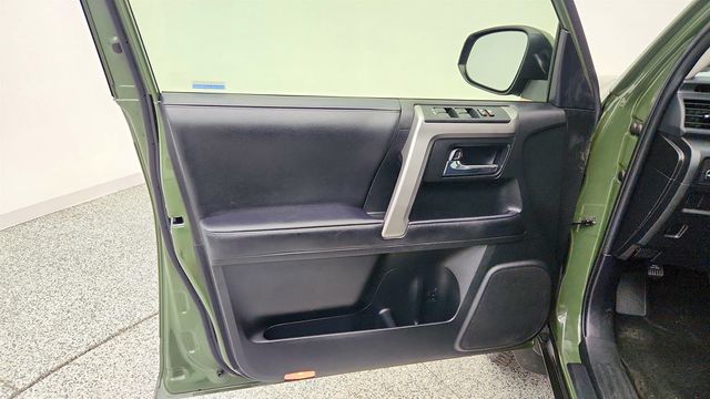 2022 Toyota 4Runner Trail Special Edition 4WD - 23014786 - 9