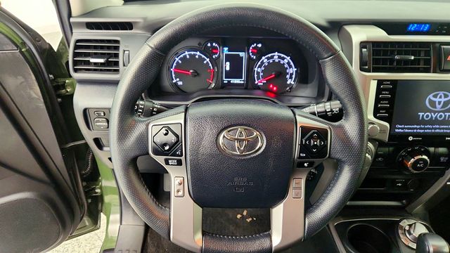 2022 Toyota 4Runner Trail Special Edition 4WD - 23014786 - 12