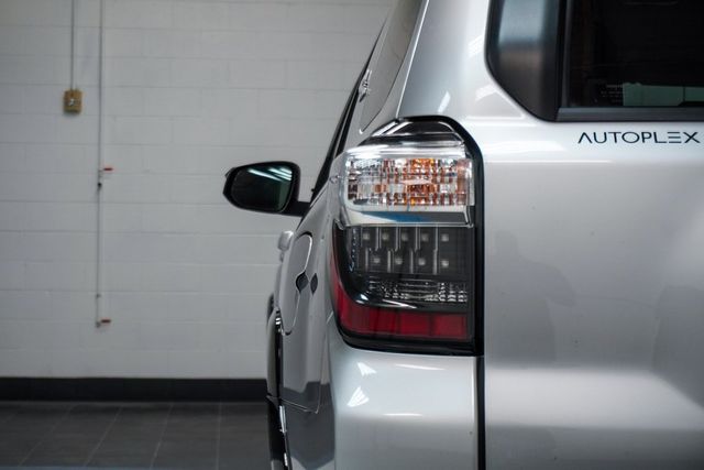 2022 Toyota 4Runner TRD Off Road 4WD - 22835341 - 13