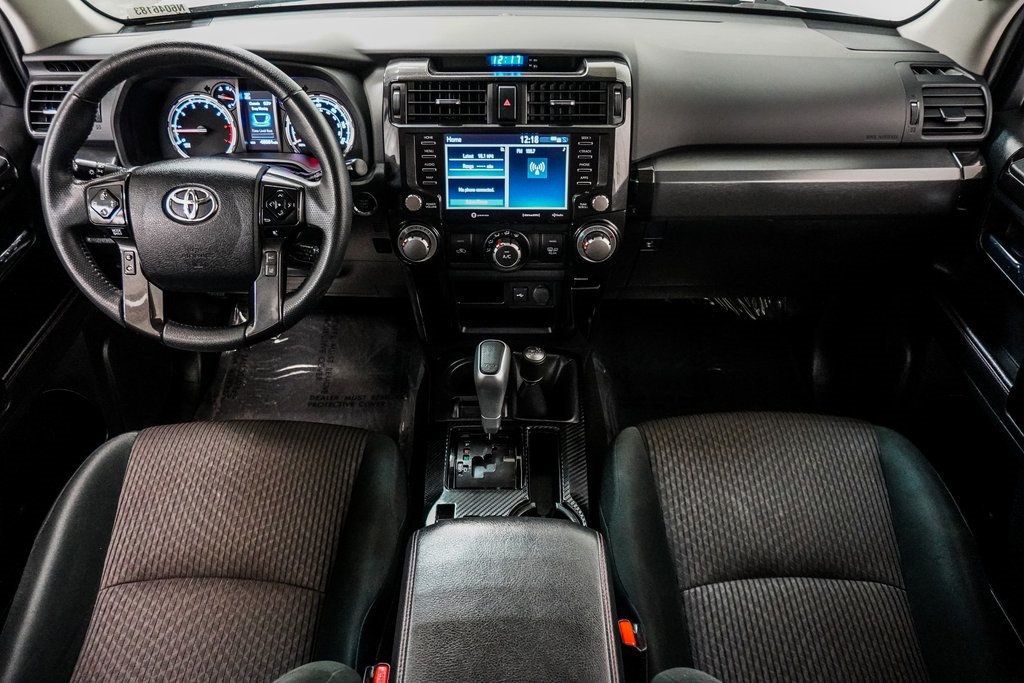 2022 Toyota 4Runner TRD Off-Road photo 23