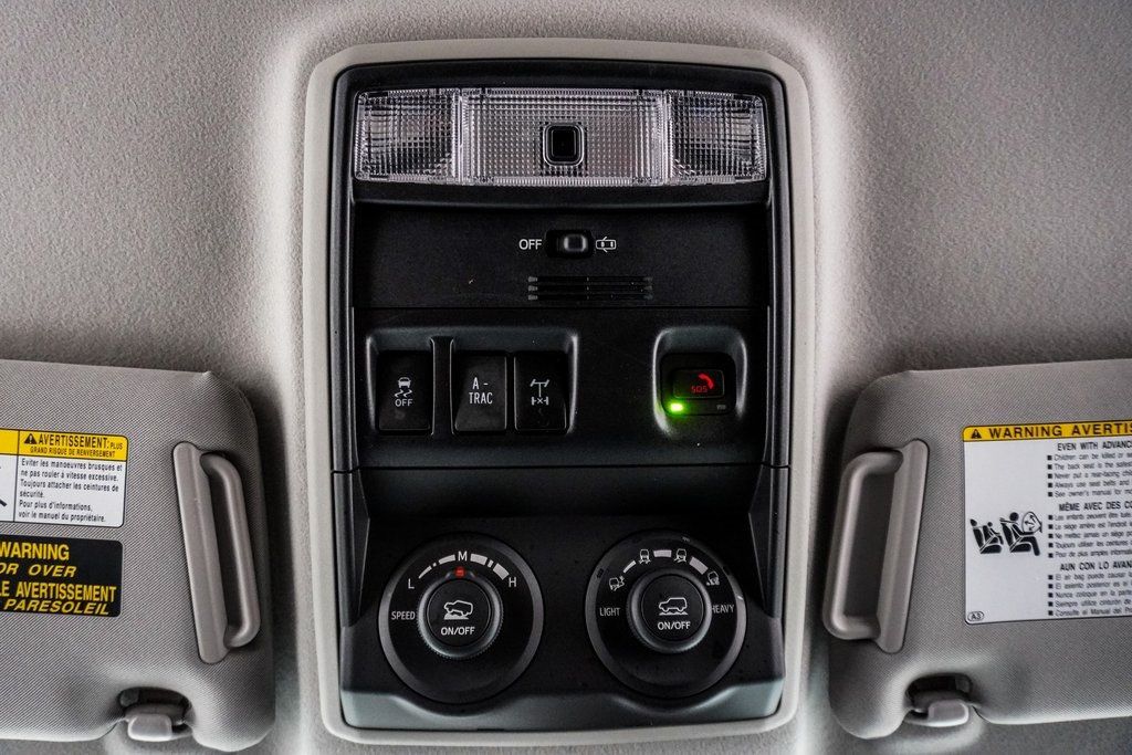 2022 Toyota 4Runner TRD Off-Road photo 38