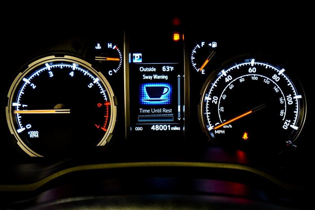 2022 Toyota 4Runner TRD Off-Road photo 40