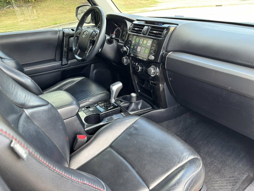Toyota 4Runner photo 13