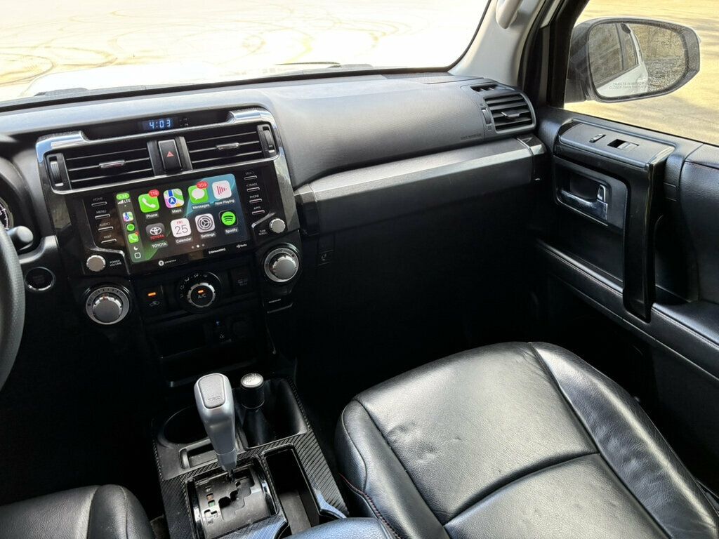 Toyota 4Runner photo 21