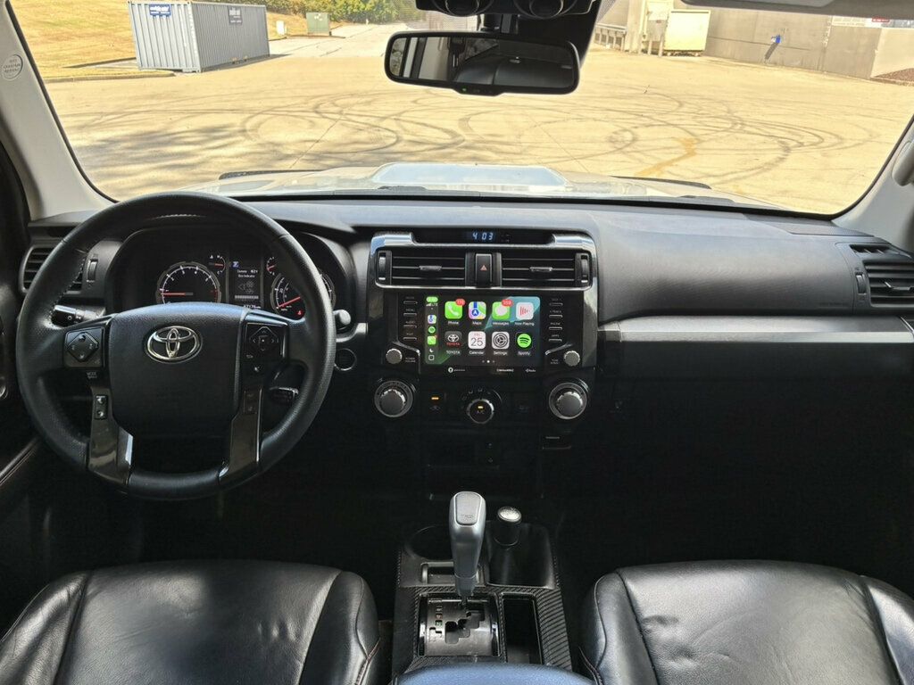 Toyota 4Runner photo 22