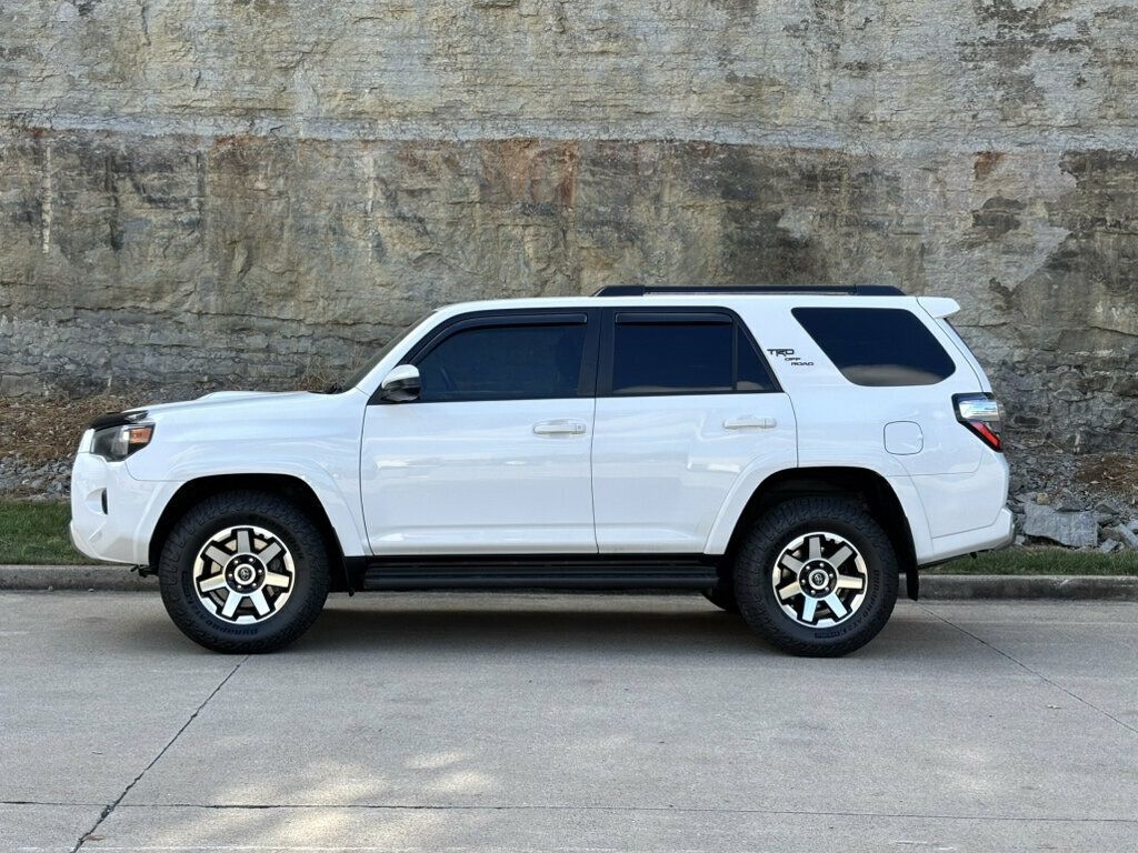 Toyota 4Runner photo 7