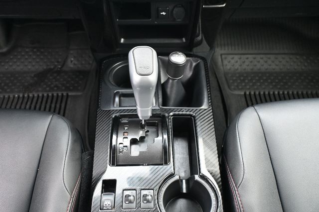 2022 Toyota 4Runner TRD Off Road Premium 4WD - 22950081 - 12