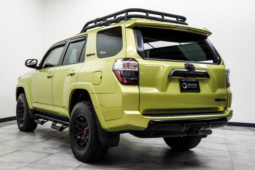 Toyota 4Runner photo 11