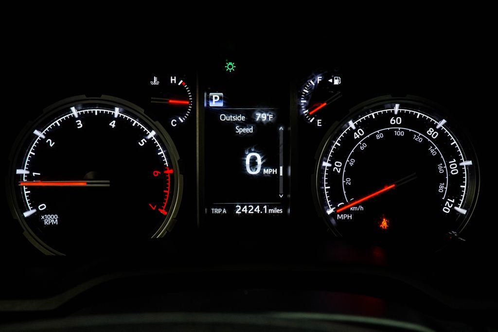 Toyota 4Runner photo 24