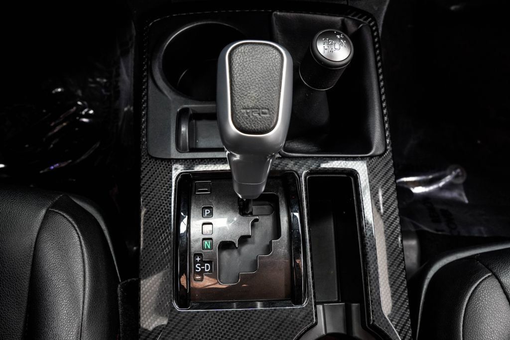Toyota 4Runner photo 27
