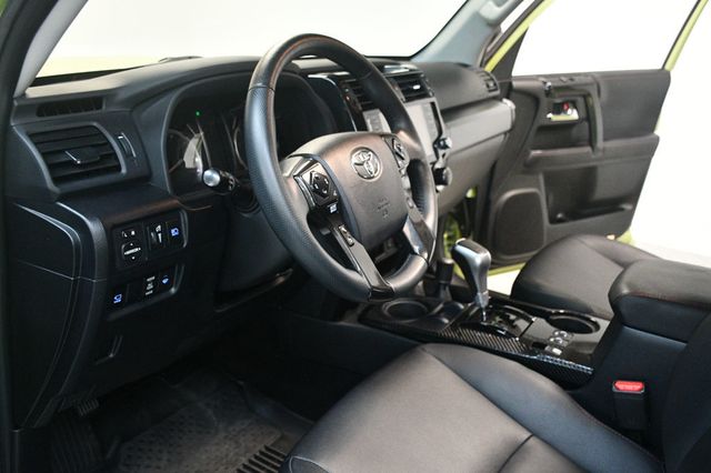 2022 Toyota 4Runner TRD Pro 4WD - 22999360 - 28