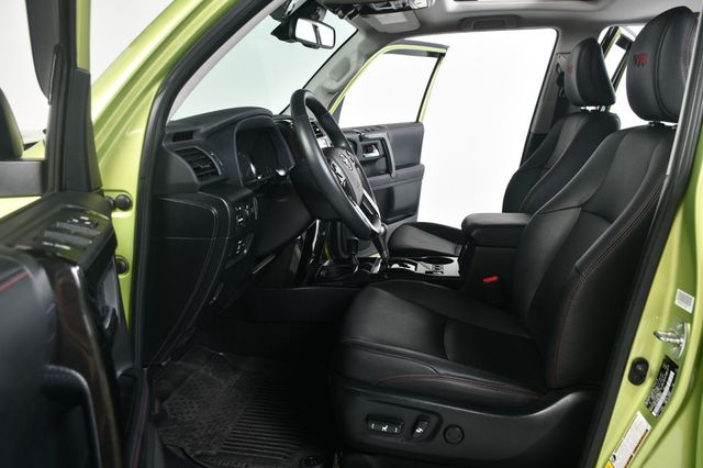 2022 Toyota 4Runner TRD Pro 4WD - 22999360 - 30