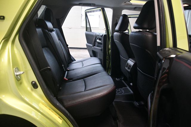 2022 Toyota 4Runner TRD Pro 4WD - 22999360 - 40