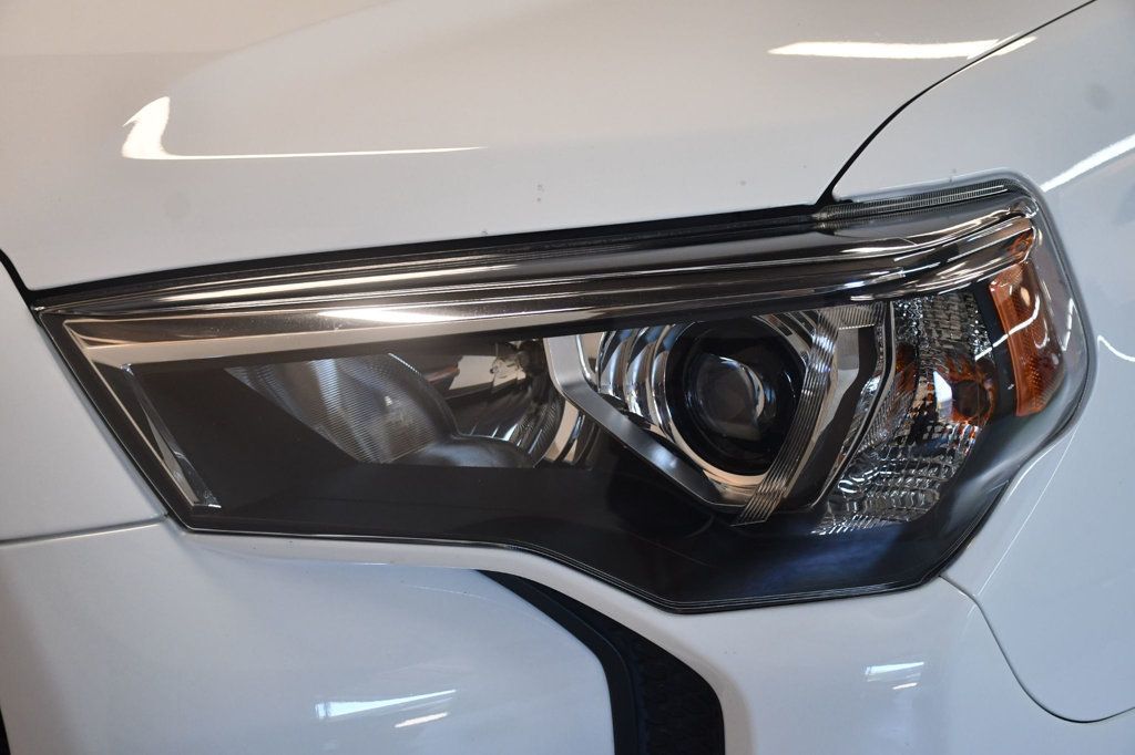 Toyota 4Runner photo 13