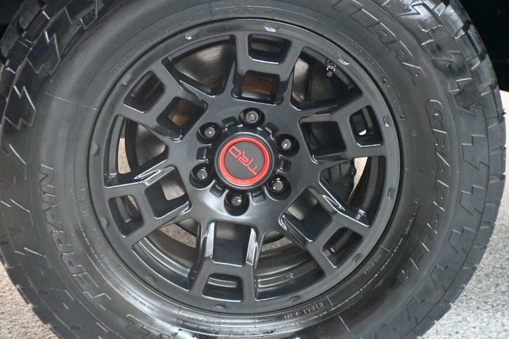 Toyota 4Runner photo 20
