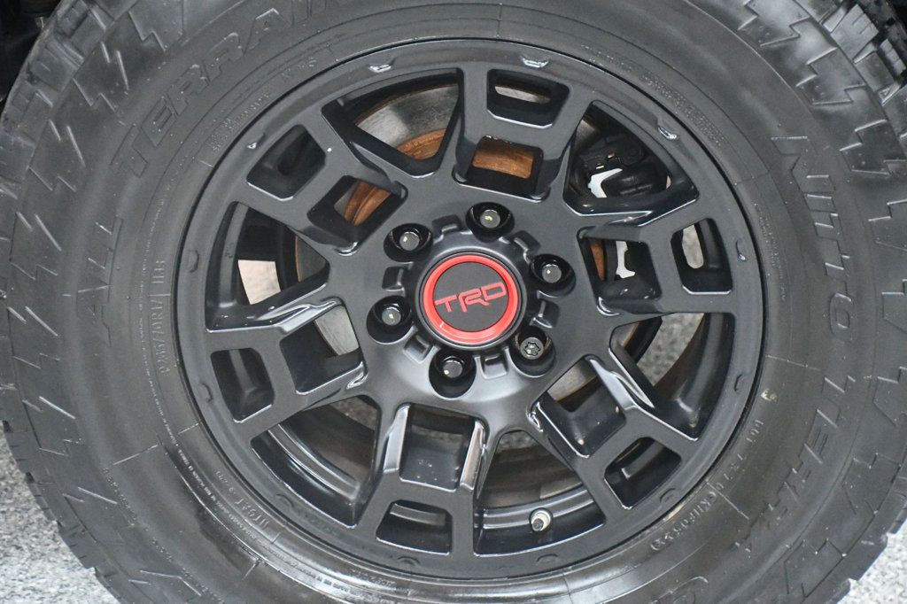 Toyota 4Runner photo 21
