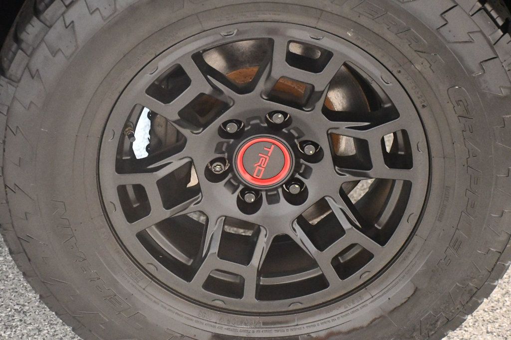 Toyota 4Runner photo 22