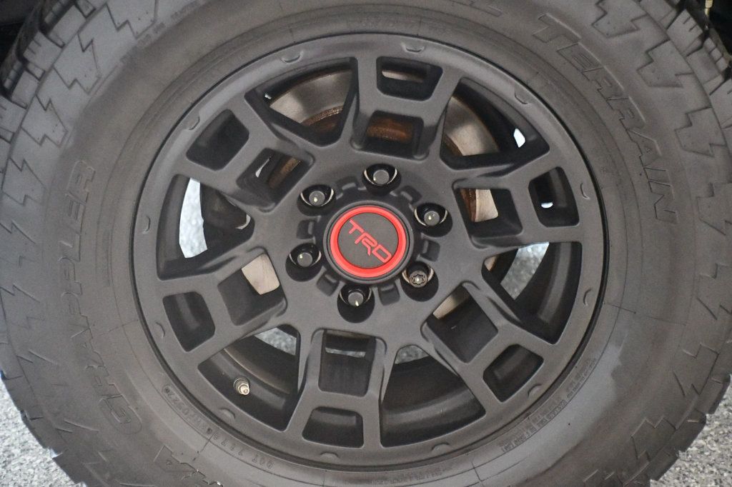 Toyota 4Runner photo 23