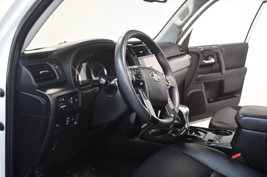 Toyota 4Runner photo 28
