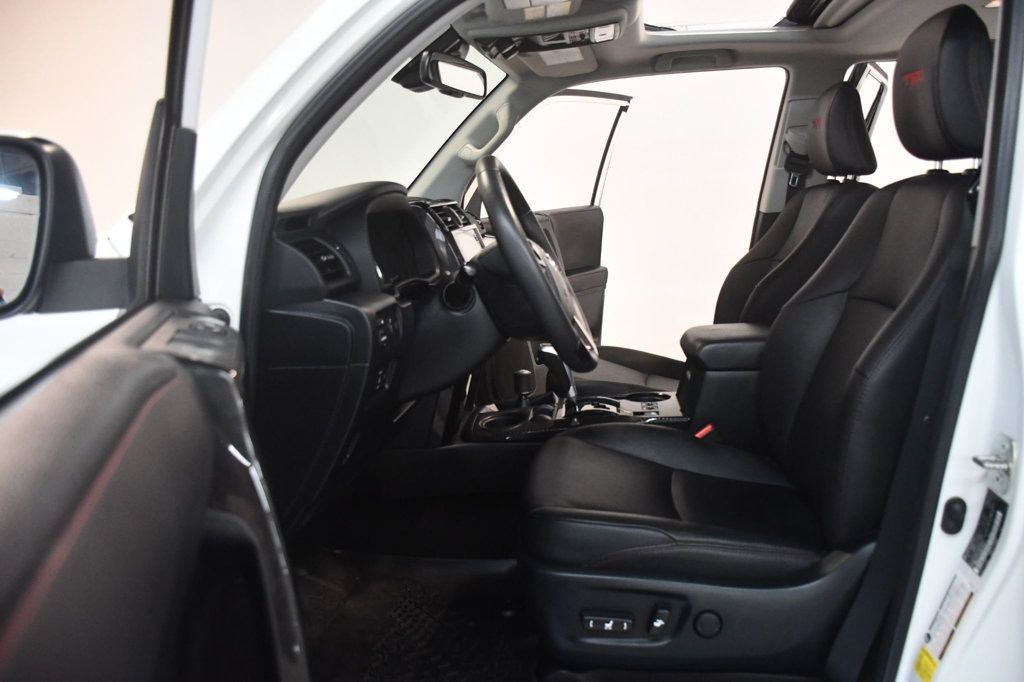 Toyota 4Runner photo 30
