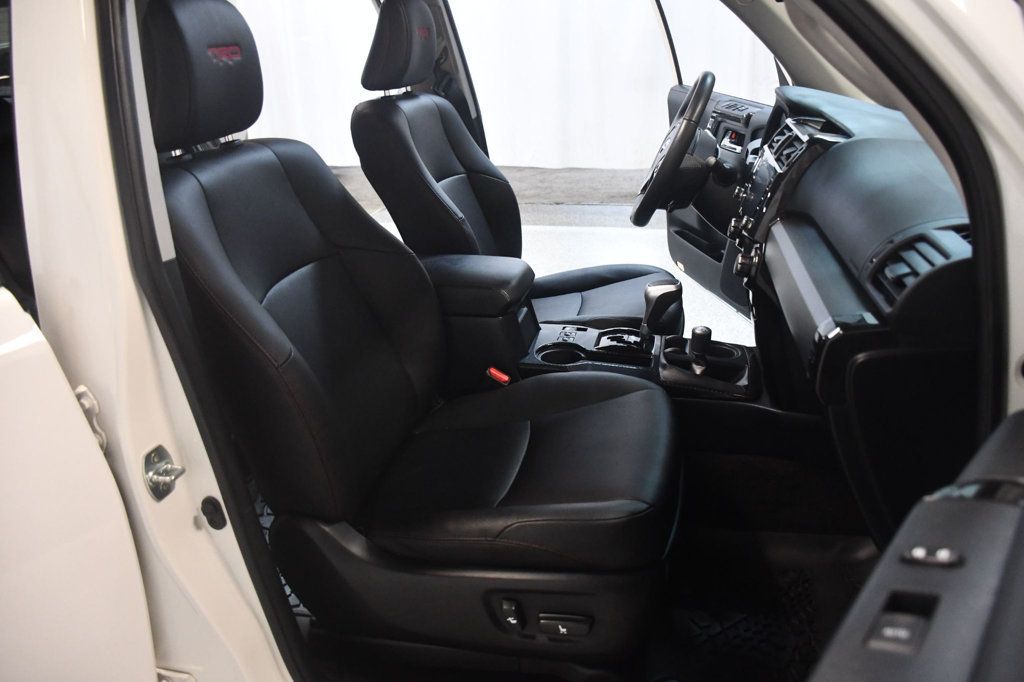 Toyota 4Runner photo 33